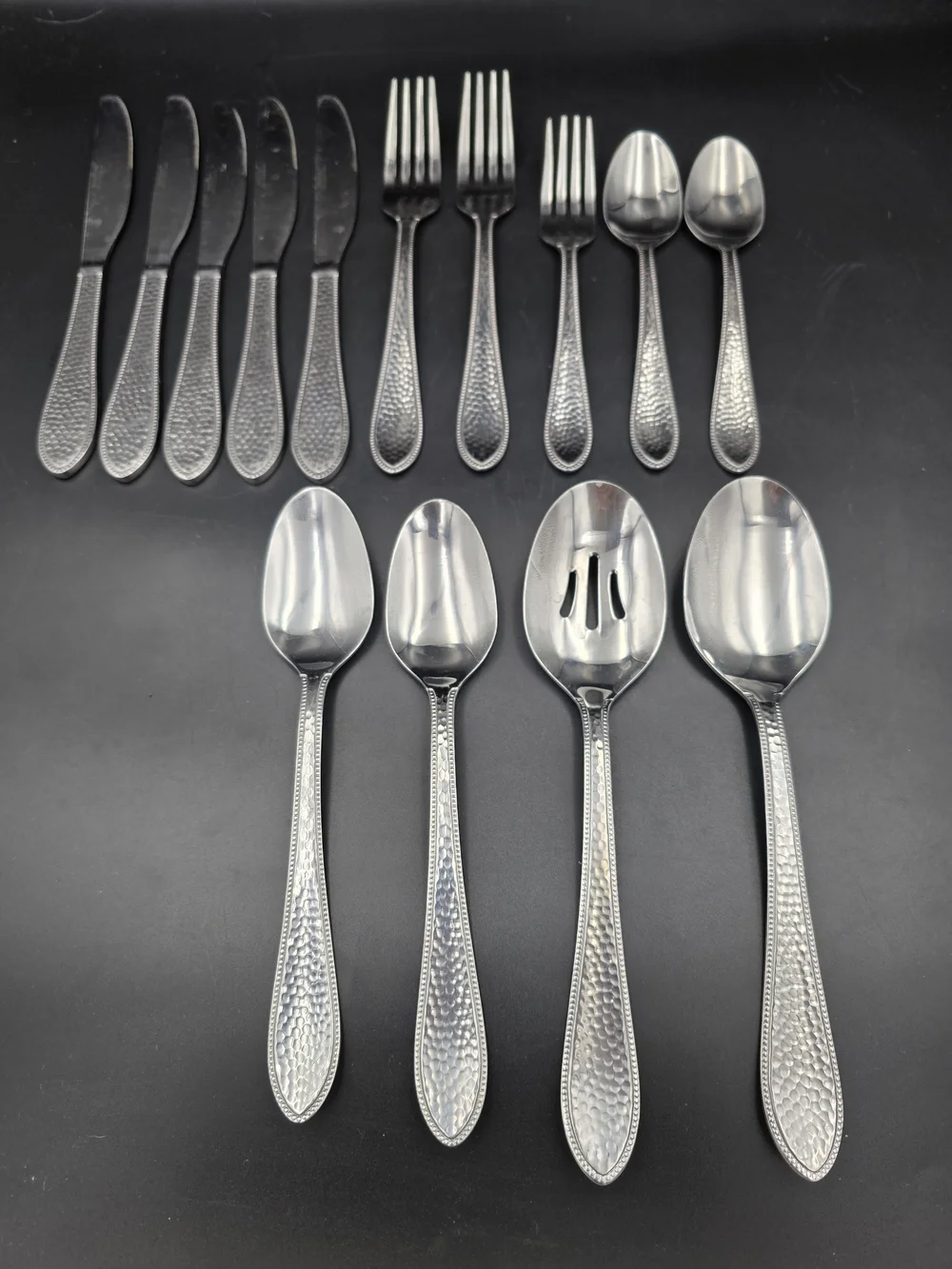 Hammered Stainless Steel Flatware Set - Silver Serving Spoons & Cutlery